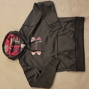 UNDER ARMOR sweatshirt